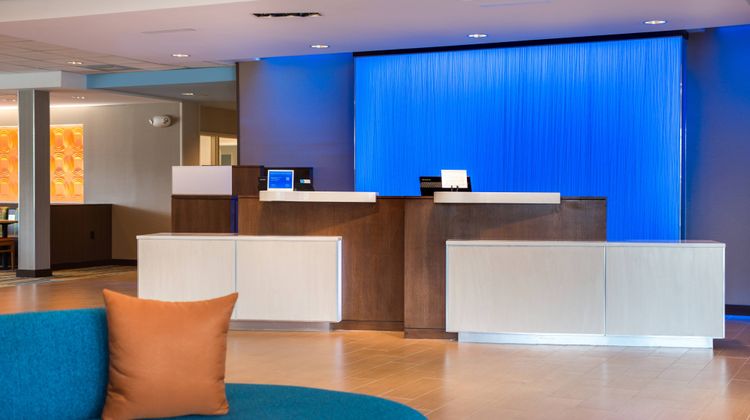 Fairfield Inn & Suites Orlando East/UCF Lobby