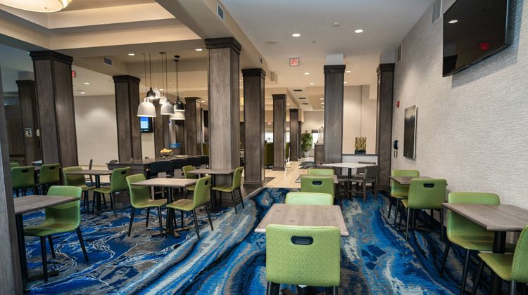 Fairfield Inn & Suites Kearney Restaurant