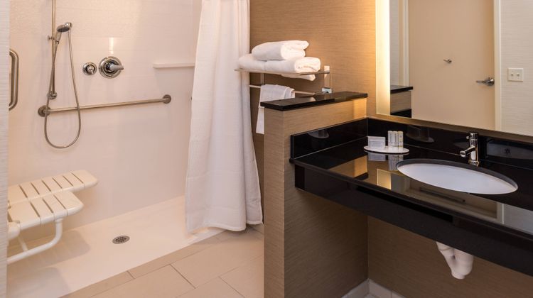 Fairfield Inn & Suites Orlando East/UCF Room