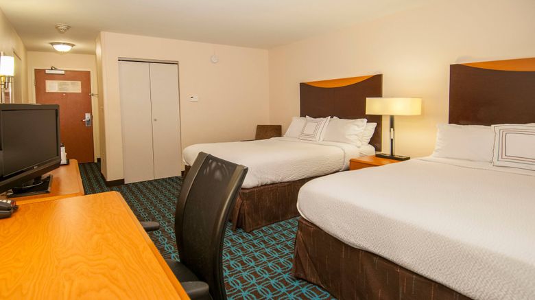 <b>Fairfield Inn & Suites North/Stone Oak Room</b>. Images powered by <a href="https://www.leonardoworldwide.com/" title="Leonardo Worldwide" target="_blank">Leonardo</a>.