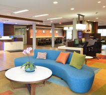 Fairfield Inn & Suites Eau Claire Lobby