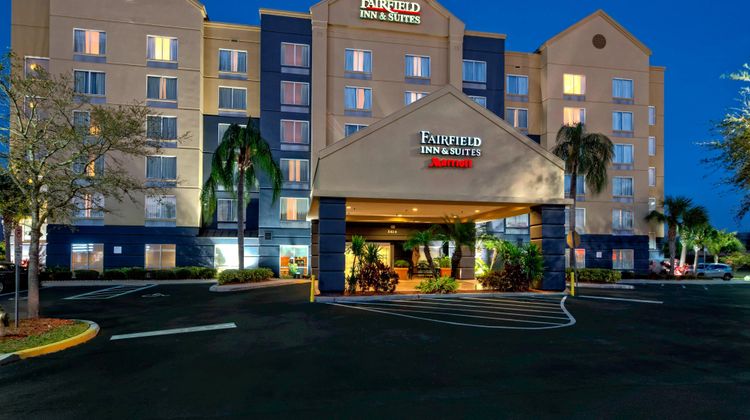 Fairfield Inn/Stes Orlando nr Universal Exterior