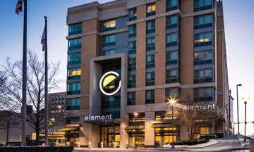 Element Omaha Midtown Crossing