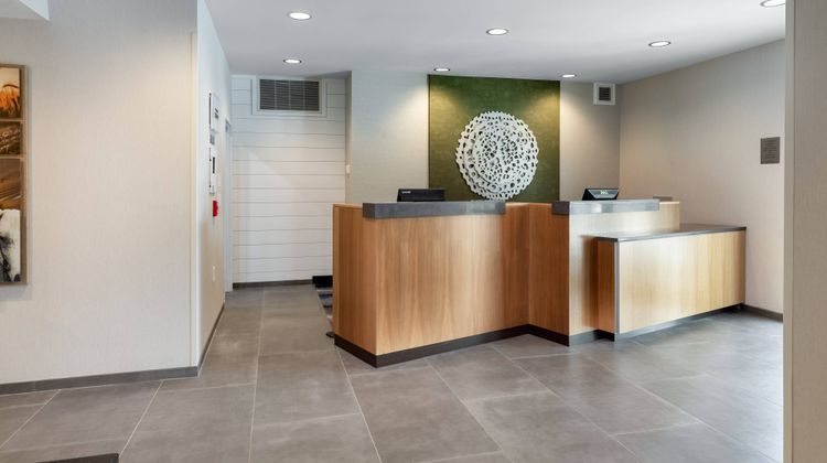 Fairfield Inn & Suites Savannah Airport Lobby