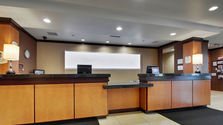 <b>Fairfield Inn & Suites Starved Rock Area Lobby</b>. Images powered by <a href="https://www.leonardoworldwide.com/" title="Leonardo Worldwide" target="_blank">Leonardo</a>.