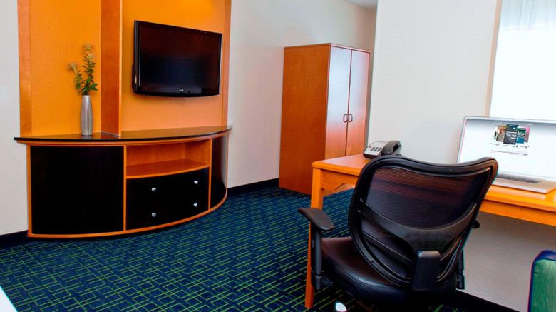 <b>Fairfield Inn & Suites Joliet North Room</b>. Images powered by <a href="https://www.leonardoworldwide.com/" title="Leonardo Worldwide" target="_blank">Leonardo</a>.