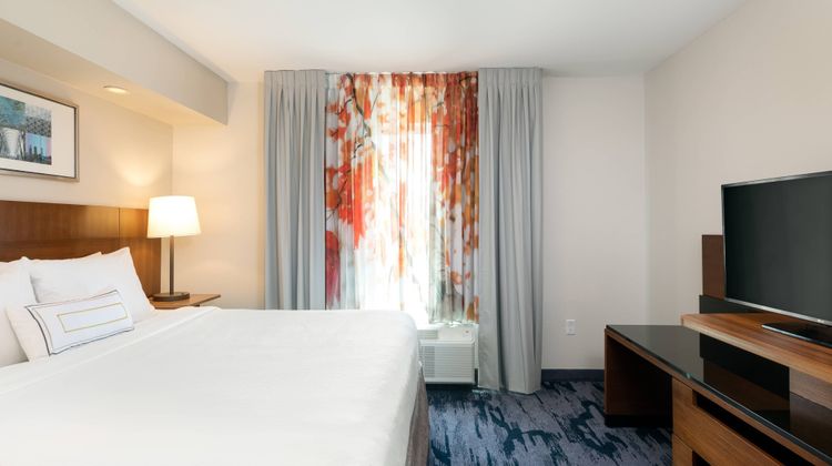 Fairfield Inn & Suites Savannah Airport Suite