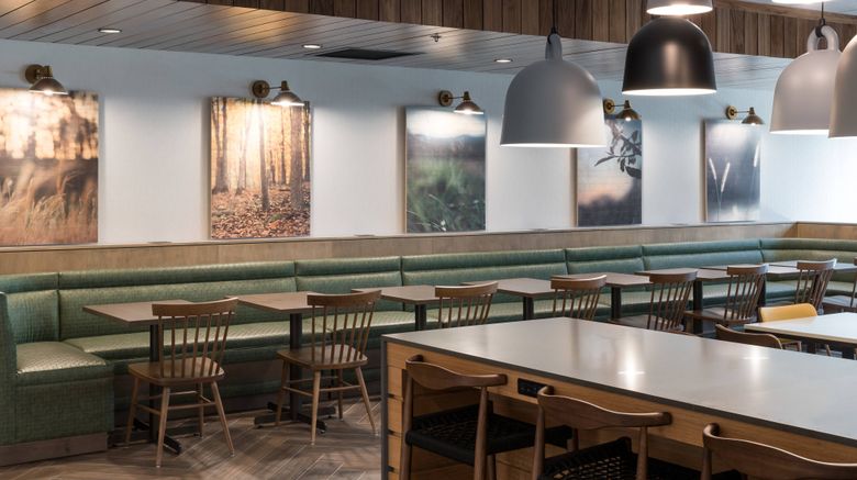 <b>Fairfield Inn & Stes Savannah I-95 North Restaurant</b>. Images powered by <a href="https://www.leonardoworldwide.com/" title="Leonardo Worldwide" target="_blank">Leonardo</a>.