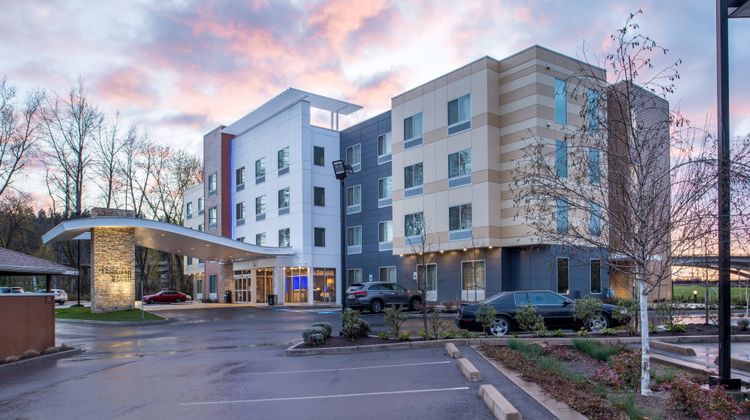 Fairfield Inn & Suites Eugene East Exterior