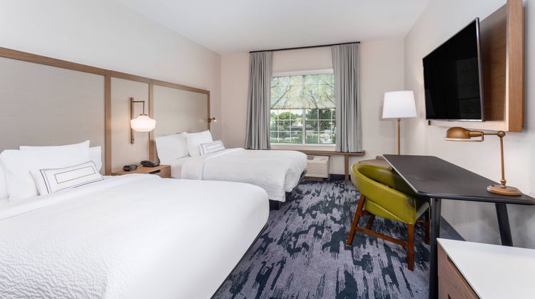 Fairfield Inn & Suites Jasper Room