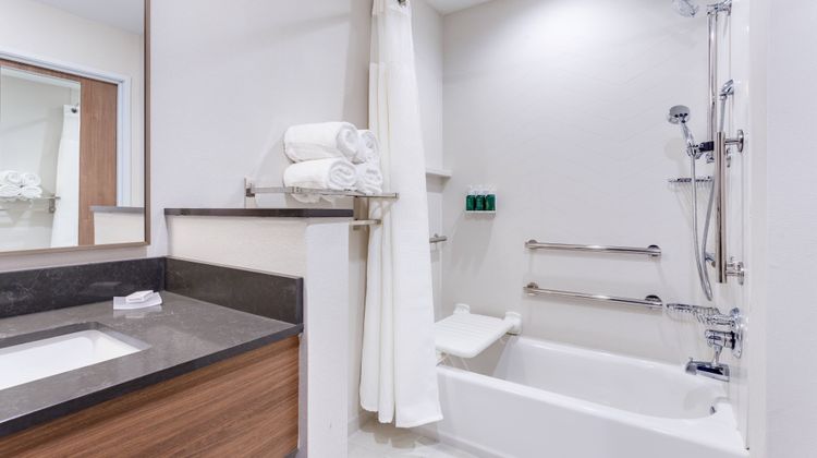 Fairfield Inn & Suites Jasper Room