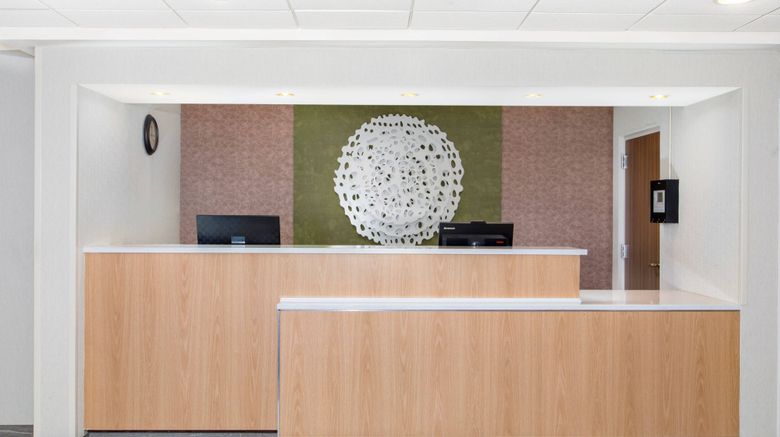 <b>Fairfield Inn Evansville East Lobby</b>. Images powered by <a href="https://www.leonardoworldwide.com/" title="Leonardo Worldwide" target="_blank">Leonardo</a>.