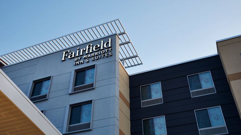 <b>Fairfield Inn & Suites Sheboygan Exterior</b>. Images powered by <a href="https://www.leonardoworldwide.com/" title="Leonardo Worldwide" target="_blank">Leonardo</a>.