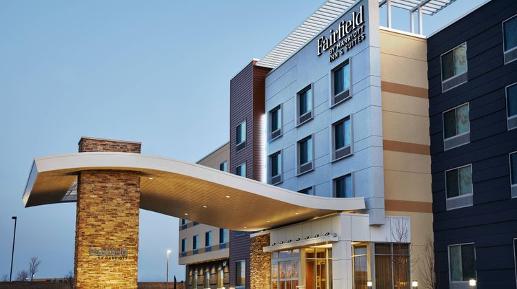 Fairfield Inn & Suites Sheboygan Exterior