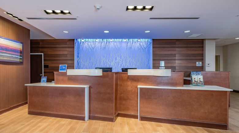 <b>Fairfield Inn & Suites Elkhart Lobby</b>. Images powered by <a href="https://www.leonardoworldwide.com/" title="Leonardo Worldwide" target="_blank">Leonardo</a>.