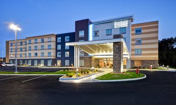 Fairfield Inn & Suites Plymouth