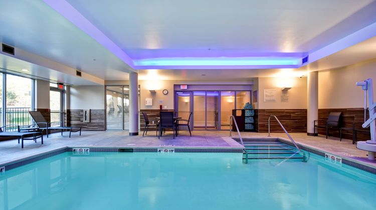 Fairfield Inn & Suites Plymouth Pool