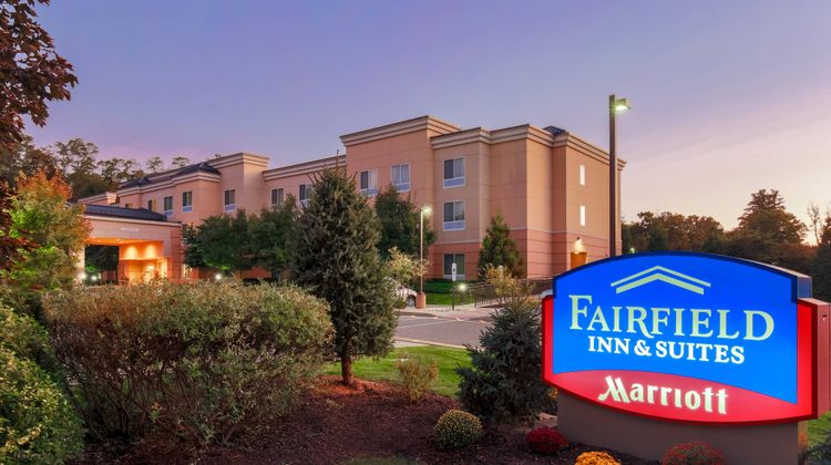 Fairfield Inn & Suites Mahwah Exterior