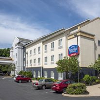 Fairfield Inn & Suites State College
