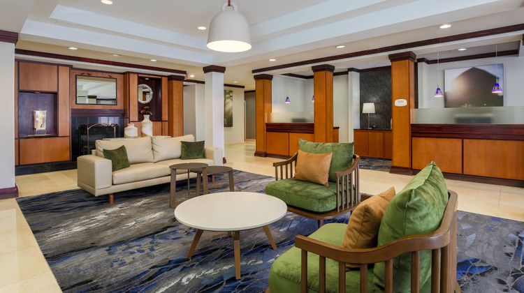 Fairfield Inn & Suites Mahwah Lobby