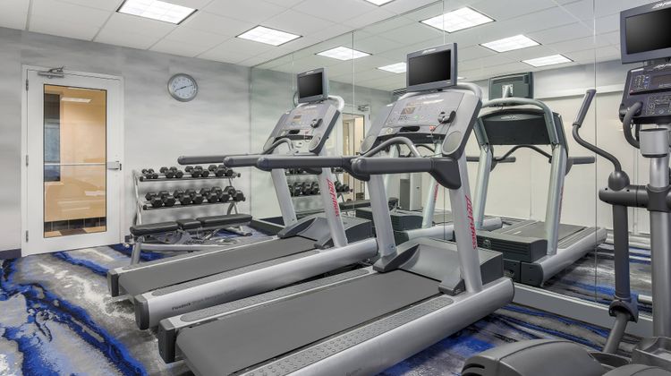 Fairfield Inn & Suites Mahwah Health Club