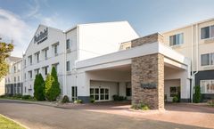 Fairfield Inn by Marriott
