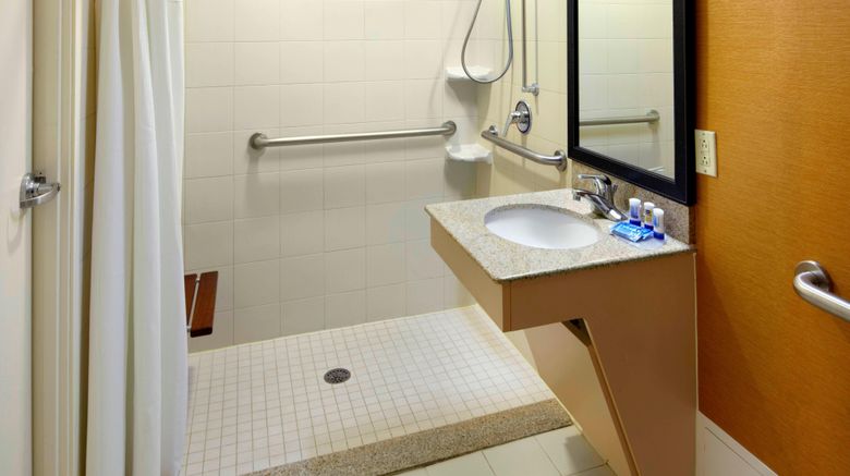 <b>Fairfield Inn & Suites Parsippany Room</b>. Images powered by <a href="https://www.leonardoworldwide.com/" title="Leonardo Worldwide" target="_blank">Leonardo</a>.