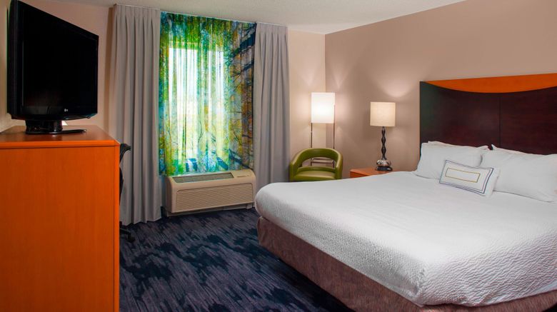 <b>Fairfield Inn & Suites EastChase Room</b>. Images powered by <a href="https://www.leonardoworldwide.com/" title="Leonardo Worldwide" target="_blank">Leonardo</a>.