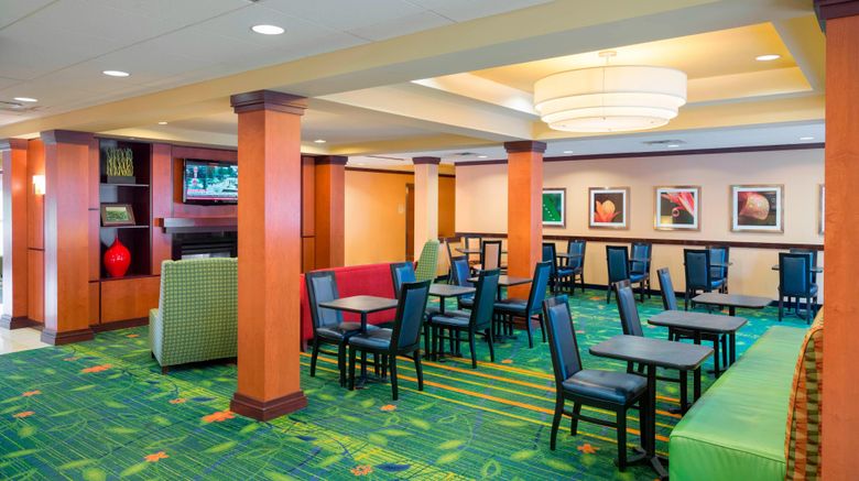 <b>Fairfield Inn & Suites Restaurant</b>. Images powered by <a href="https://www.leonardoworldwide.com/" title="Leonardo Worldwide" target="_blank">Leonardo</a>.