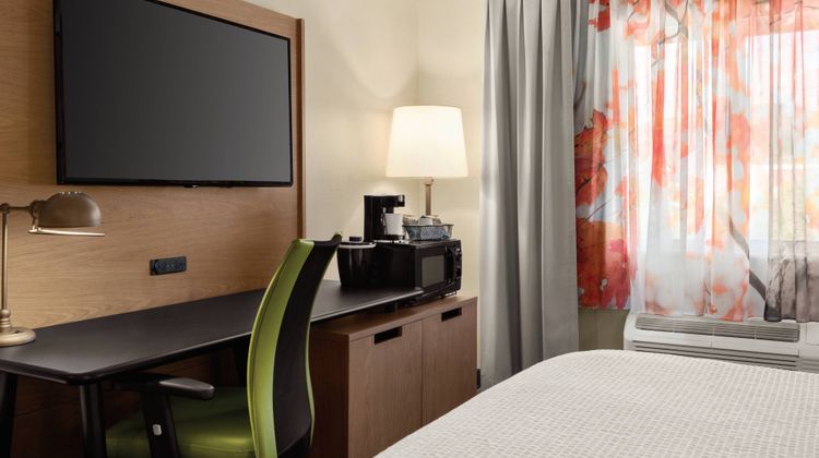 Fairfield Inn by Marriott Scranton Room