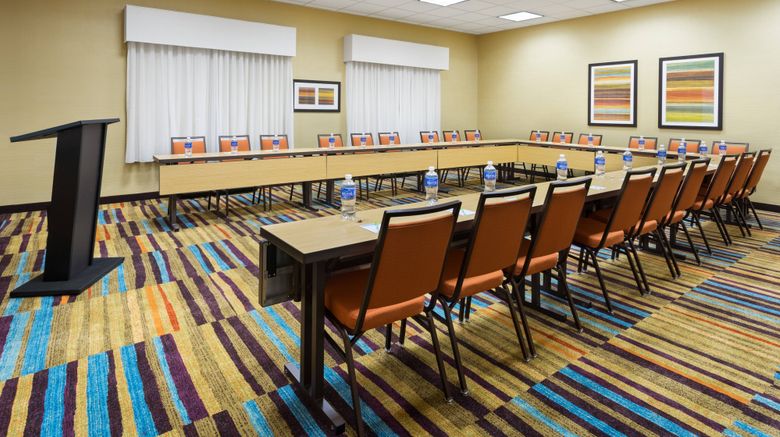 <b>Fairfield Inn & Suites Meeting</b>. Images powered by <a href="https://www.leonardoworldwide.com/" title="Leonardo Worldwide" target="_blank">Leonardo</a>.