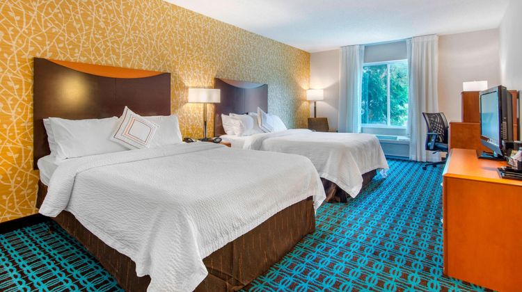 Fairfield Inn & Suites Hooksett Room