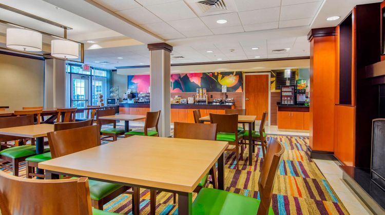 Fairfield Inn & Suites Hooksett Restaurant