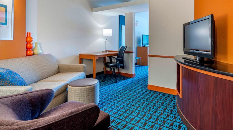 Fairfield Inn & Suites Hooksett Room