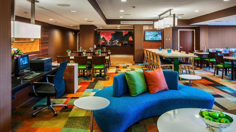<b>Fairfield Inn E Rutherford Meadowlands Lobby</b>. Images powered by <a href="https://www.leonardoworldwide.com/" title="Leonardo Worldwide" target="_blank">Leonardo</a>.