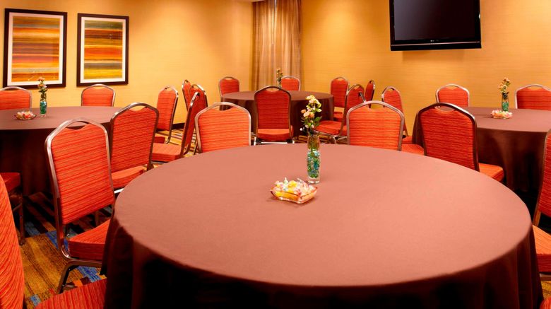 <b>Fairfield Inn E Rutherford Meadowlands Meeting</b>. Images powered by <a href="https://www.leonardoworldwide.com/" title="Leonardo Worldwide" target="_blank">Leonardo</a>.