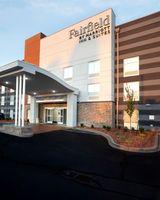 Fairfield Inn & Suites Airport