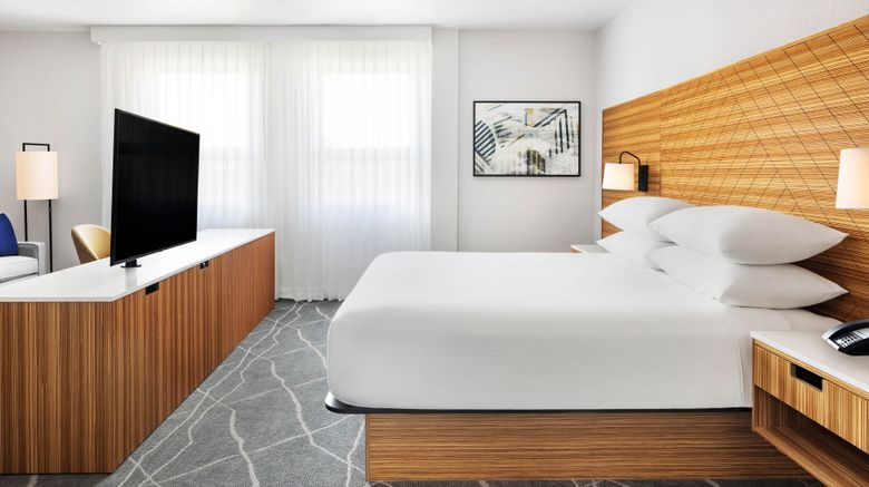 <b>Delta Hotels Grande Prairie Airport Room</b>. Images powered by <a href="https://www.leonardoworldwide.com/" title="Leonardo Worldwide" target="_blank">Leonardo</a>.