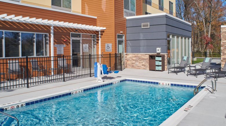 <b>Fairfield Inn & Suites Jeffersonville Pool</b>. Images powered by <a href="https://www.leonardoworldwide.com/" title="Leonardo Worldwide" target="_blank">Leonardo</a>.