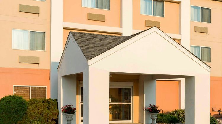 Fairfield Inn & Suites Fargo Exterior
