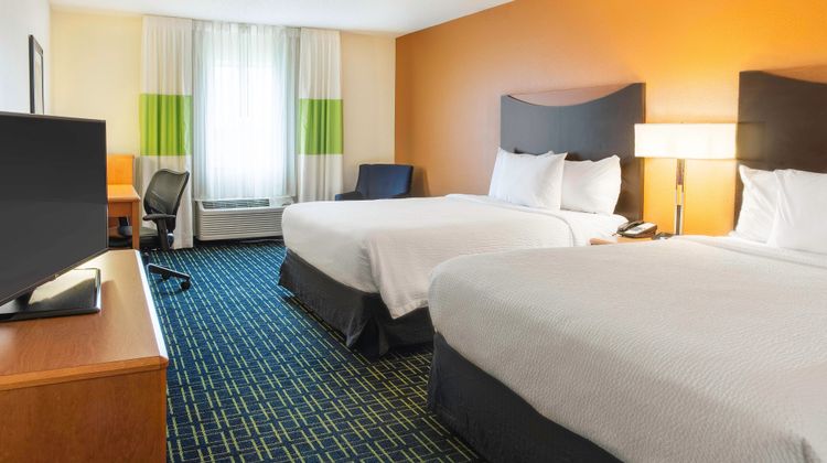 Fairfield Inn & Suites Fargo Room