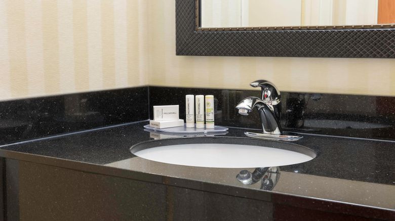 <b>Fairfield Inn & Suites Fargo Room</b>. Images powered by <a href="https://www.leonardoworldwide.com/" title="Leonardo Worldwide" target="_blank">Leonardo</a>.