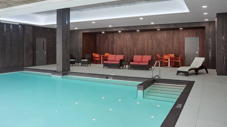 Delta Hotels Conference Center Pool