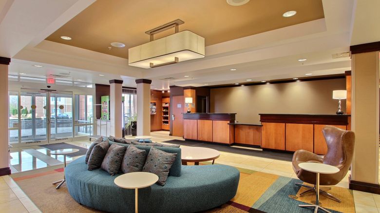 <b>Fairfield Inn & Suites Milwaukee Airport Lobby</b>. Images powered by <a href="https://www.leonardoworldwide.com/" title="Leonardo Worldwide" target="_blank">Leonardo</a>.