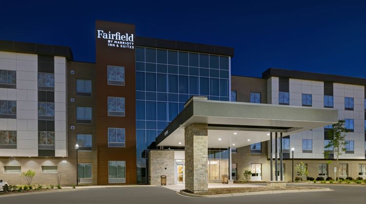 Fairfield Inn/Stes Milwaukee Brookfield Exterior