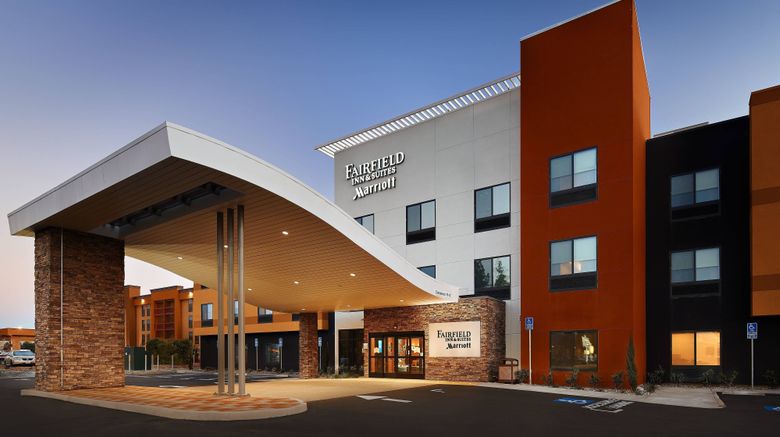 <b>Fairfield Inn Fresno Yosemite Airport Exterior</b>. Images powered by <a href="https://www.leonardoworldwide.com/" title="Leonardo Worldwide" target="_blank">Leonardo</a>.