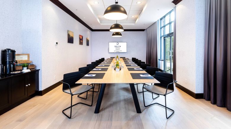 <b>Delta Hotels Whistler Village Suites Meeting</b>. Images powered by <a href="https://www.leonardoworldwide.com/" title="Leonardo Worldwide" target="_blank">Leonardo</a>.