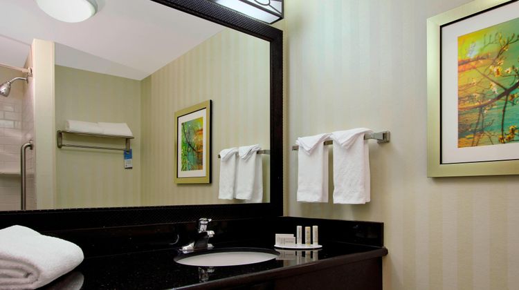 Fairfield Inn & Suites Fresno Clovis Room