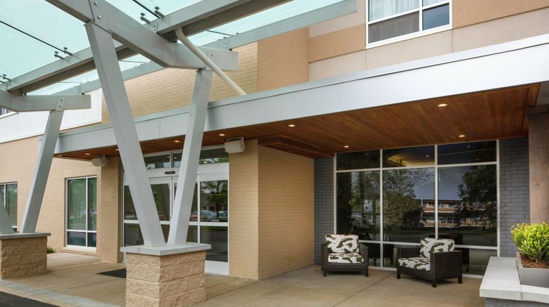 <b>Fairfield Inn & Suites Louisville NE Exterior</b>. Images powered by <a href="https://www.leonardoworldwide.com/" title="Leonardo Worldwide" target="_blank">Leonardo</a>.