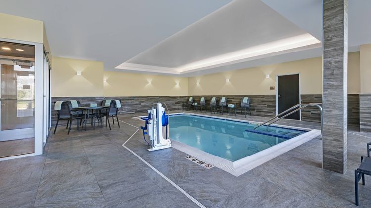 Fairfield Inn/Stes Milwaukee Brookfield Pool